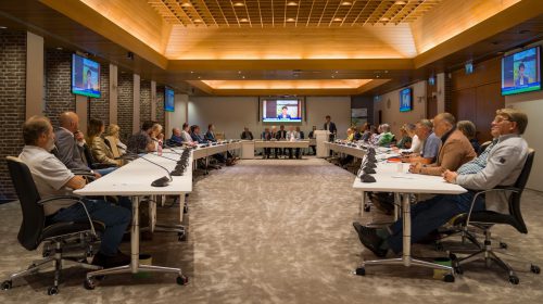Interactieve workshop VVD in raadzaal Oud-Beijerland