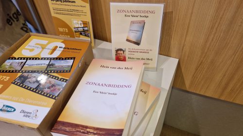 Zonaanbidding, een ‘klein’ boekje