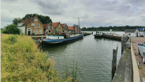 Voorbereidingen voor renovatie haven Puttershoek in volle gang