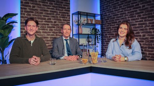 Burgemeester opent nieuwe TV-studio van Omroep HW