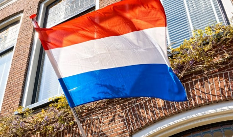 Speciale verslaggever Kees Aardoom op bezoek bij Oranjevereniging Puttershoek