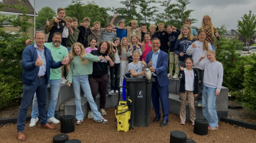 E-waste race van start