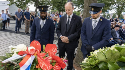 Indrukwekkende herdenking van gedeporteerde joden uit Rotterdam en Zuid-Hollandse eilanden