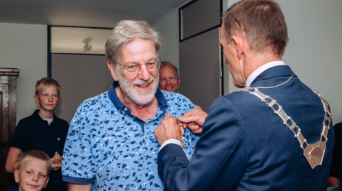 Hans Smit Lid in de Orde van Oranje Nassau